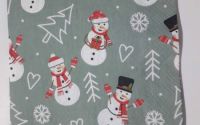 Snowmen on Green