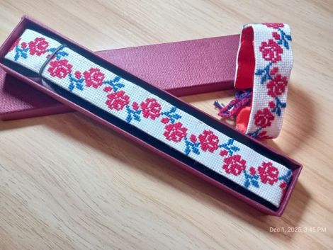 Set bratara si panglica pentru gat