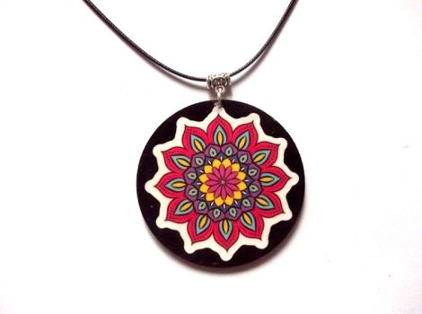 colier cu mandala
