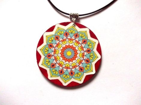 colier cu mandala