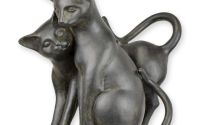 Doua pisici imbratisate-statueta din rasini