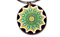 colier cu mandala 