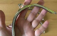 Rama metalica vintage pentru gentute crosetate