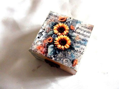 cutie lemn decorata
