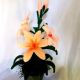 aranjament floral cu flori 
