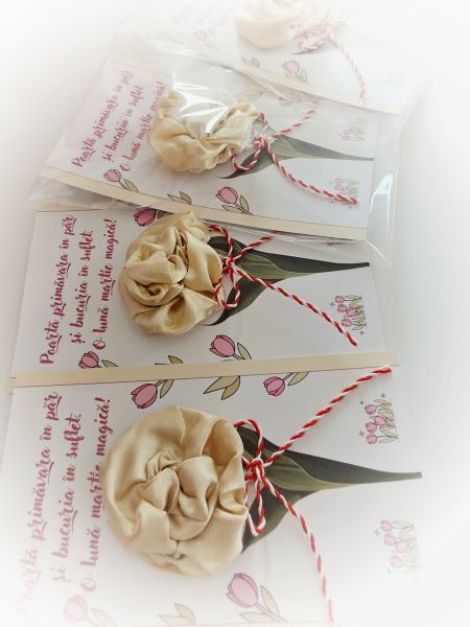 Martisor de prins in par