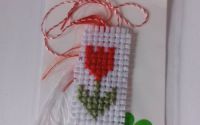 Martisor- floare cusuta pe etamina