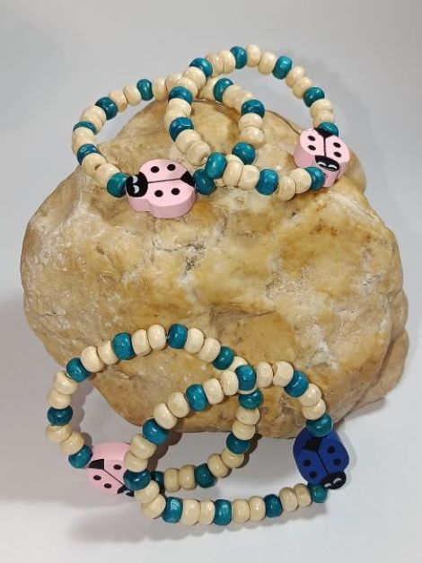 Martisor Copii Margele Turcoaz de lemn