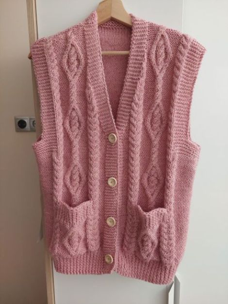 Vesta tricotata roz marime L-XL