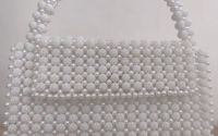 Geanta handmade din margele albe