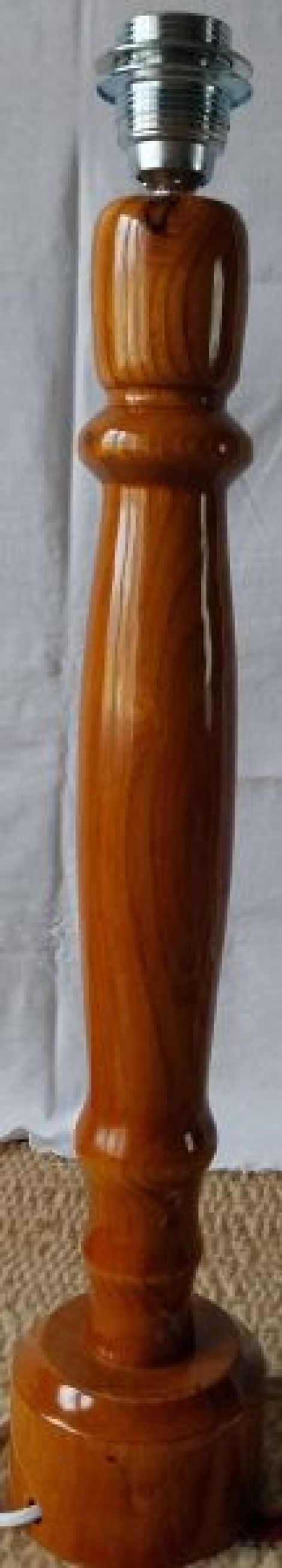 Lampa lemn masiv stejar si salcam