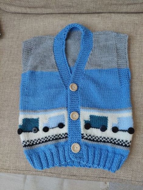 Vesta baietel 2 ani handmade