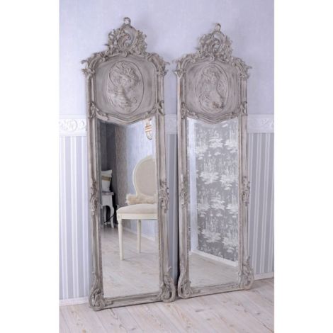 Oglinda Jugendstill din cristal cu o rama gri