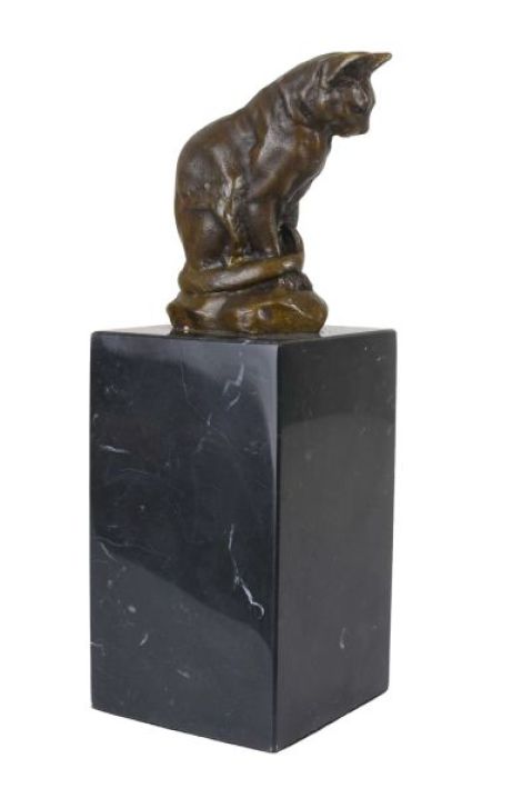 Pisica sezand-statueta bronz cu un soclu din marmu