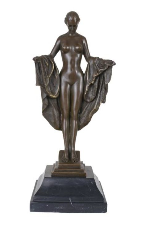 Nud cu esarfa-statueta bronz cu un soclu marmura
