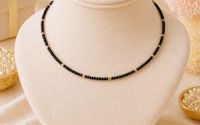 Choker negru finut