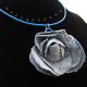 Colier handmade cu floare din denimblug reciclat 