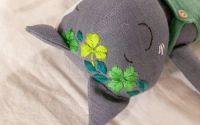 Pisoi gri - broderie frunze