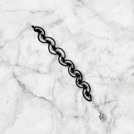 Bratara macrame neagra