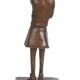 Rocket Girl-statueta din bronz cu soclu din marmur