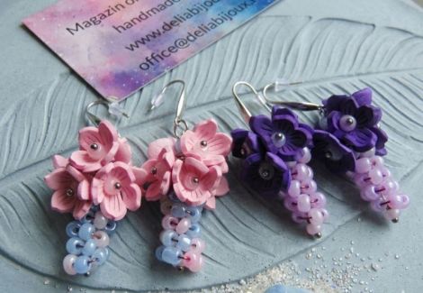 Cercei handmade cu flori sakura din foamiran mov-
