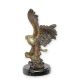 Vultur-statueta din bronz cu un soclu din marmura