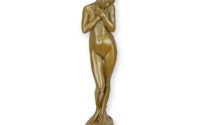 Nud-statueta din bronz cu un soclu din marmura