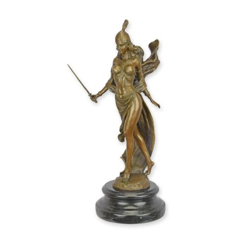 Amazoana-statueta din bronz cu un soclu din marmur