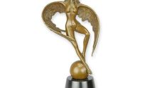 Noaptea inaripata-statueta din bronz 