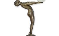 Lampa Art Deco femeie din bronz patinat