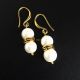cercei perle seashell albe si accesorii aurite
