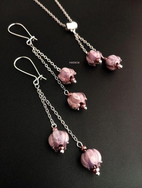 set argintat cu orhidee lampwork mov delicat