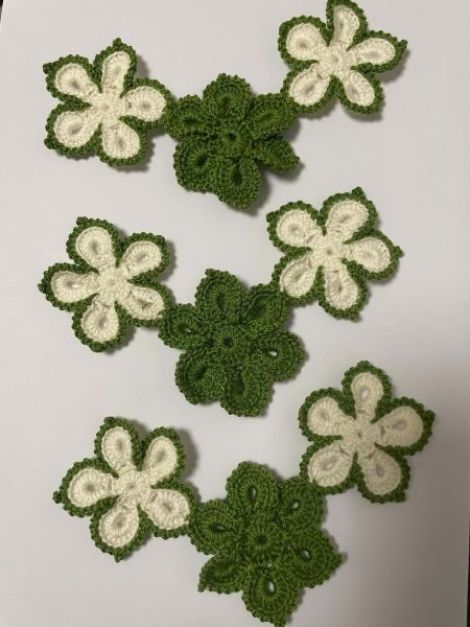 Accesorii aplicatii crosetate