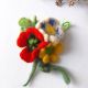 Bro buchet cu 3 flori-handmade din ln mpslit