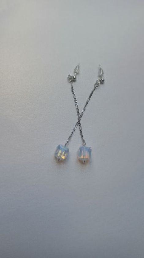 Cercei din argint cu Swarovski Cube AB