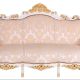Sofa baroc din lemn masiv alb cu tapiterie crem  