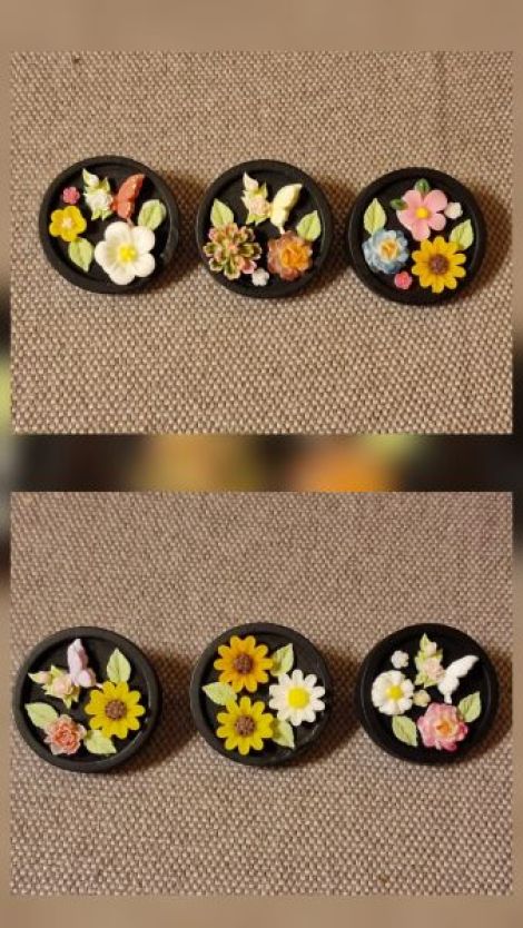 Brose lemn cu flori miniaturale