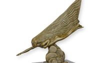 Cometa-statueta din bronz cu un soclu din marmura