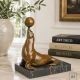 Leu de mare cu o minge-statueta din bronz 