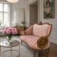 Sofa baroc din lemn masiv cu tapiterie roz 