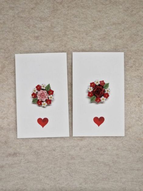 Brose florale realizate manual 