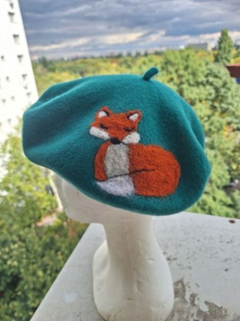 Bereta cu vulpe