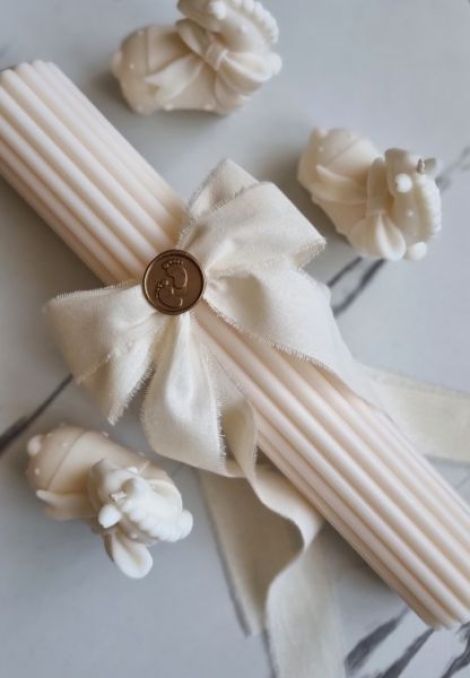 Lumanare canelata de botez