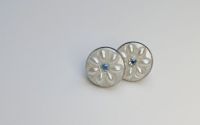 Cercei Floare alba cu cristal Swarovski
