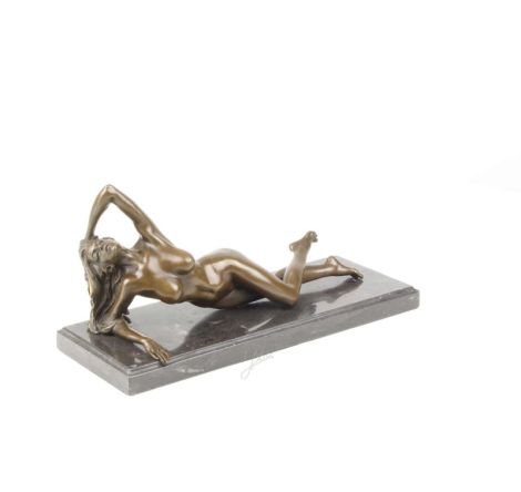 Nud intins-statueta din bronz 