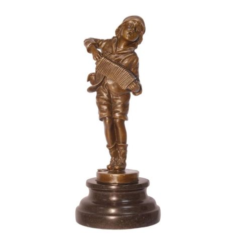 Vagabond-statueta din bronz cu un soclu marmura