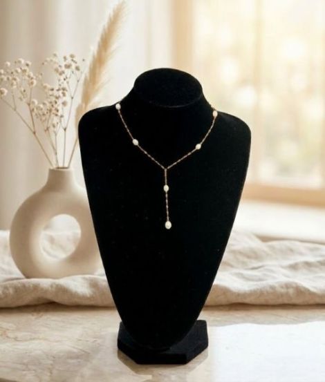 Lantisor finut auriu si elegant pentru ocazii