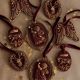 Set ornamente ceramice burgundy pentru brad