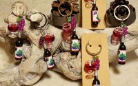 +18 Breloc - accesoriu cu vin struguri 