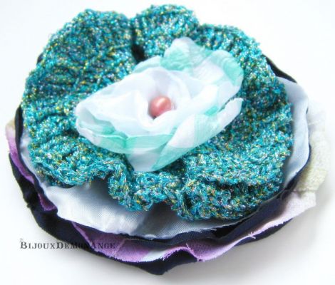 Sweet romantic - Brosa din material textil